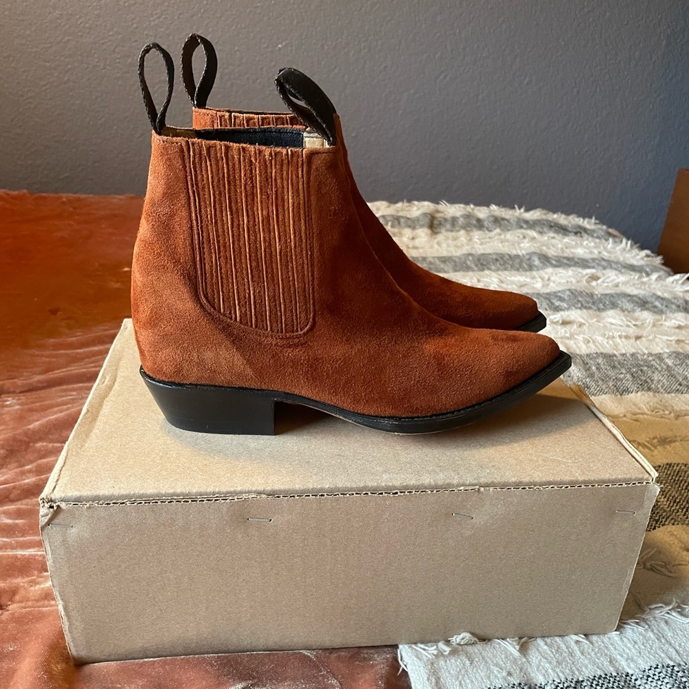 New Cognac Chamula Boots
